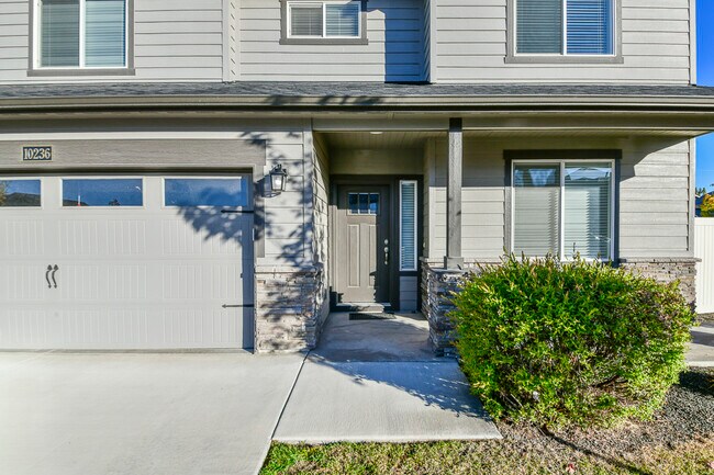 Building Photo - 10236 W Achillea St