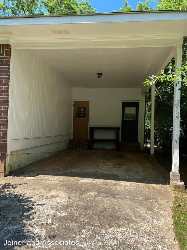 Foto del edificio - 3 br, 1 bath House - 272 Arch St.