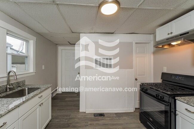 Foto del edificio - 823 Camden Ave