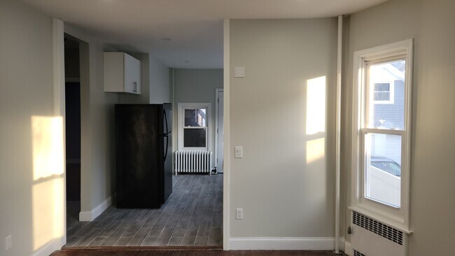 Foto del edificio - 174 Watson Ave