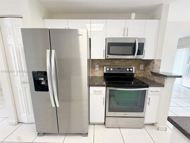 Foto del edificio - 2150 NW 171st Terrace