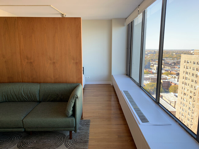 Foto del edificio - 5455 N Sheridan Rd
