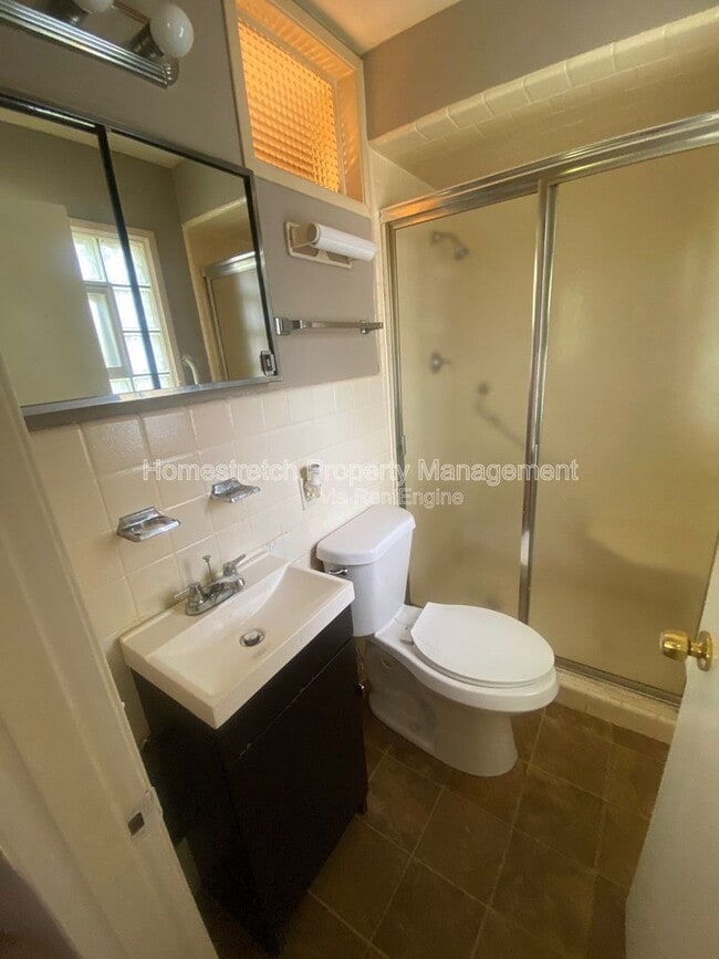 Building Photo - 2220 Argo Dr