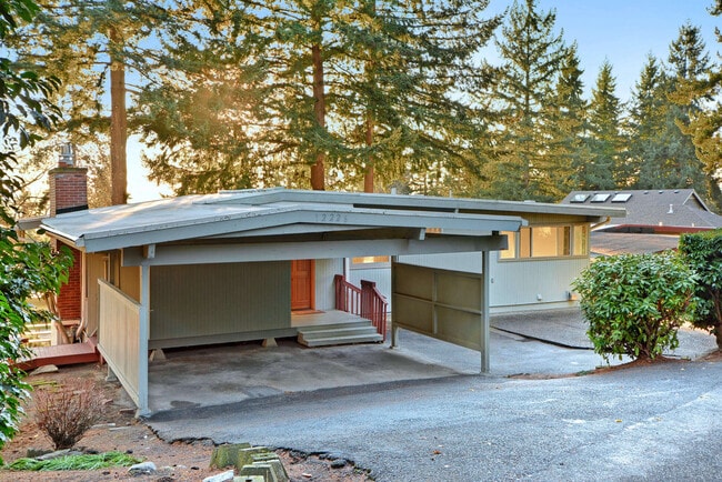 Photo - Hillside Bellevue Home w/ Lake Views!