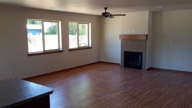 Foto del edificio - PI5831