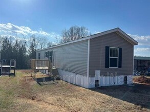 Building Photo - 66 Mt Pilot Mhp Dr