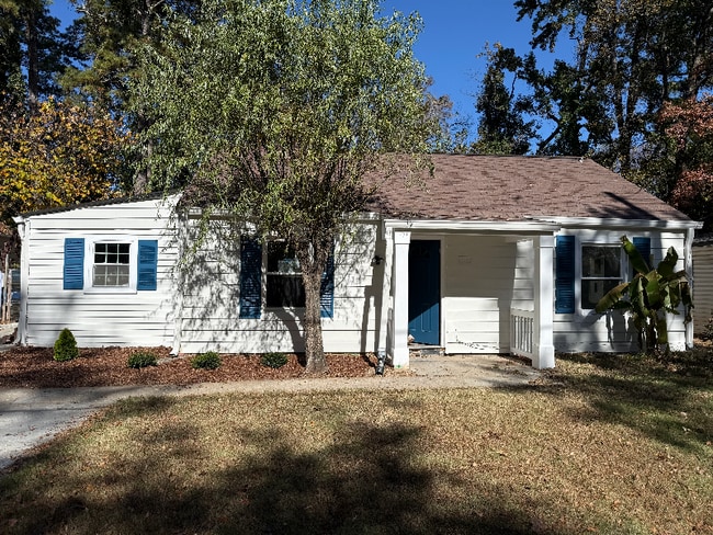 Photo - 2160 Dowdell Dr House