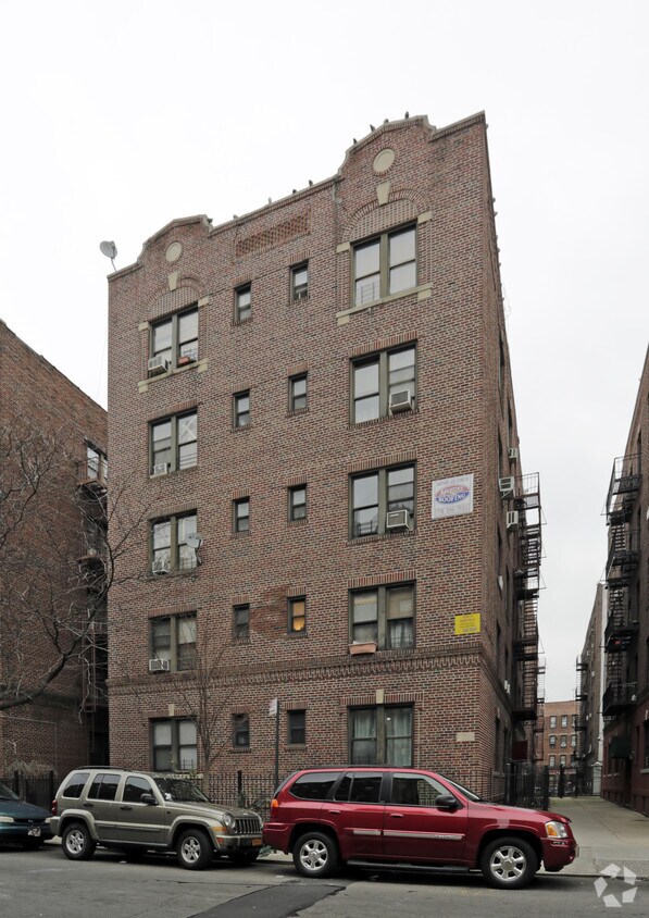 Primary Photo - 3525 94th St