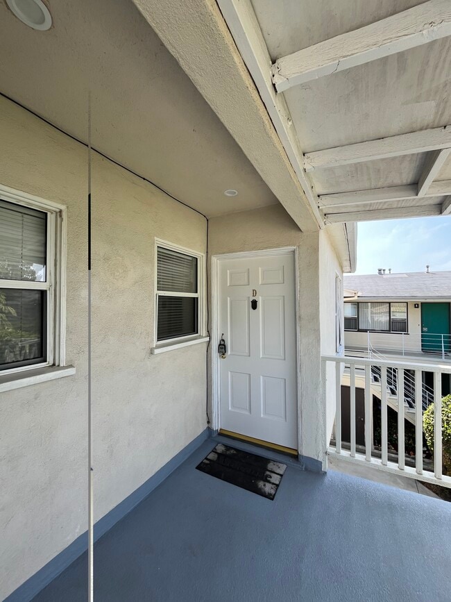 Building Photo - 911 11th St