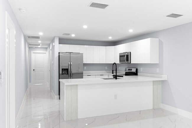 Foto del edificio - 2200 Bunker Rd