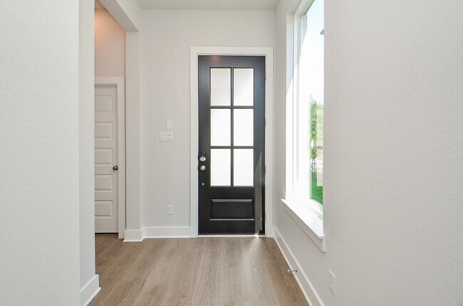 Building Photo - 9606 Snapdragon Crst Ct