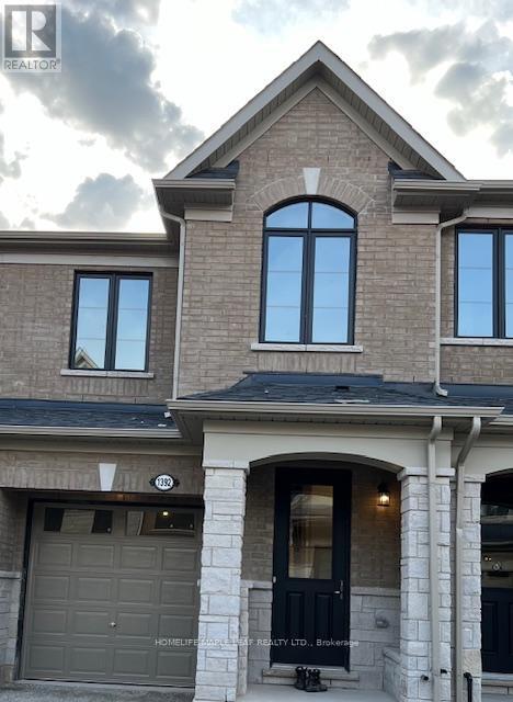 Building Photo - 1392 National Cmn