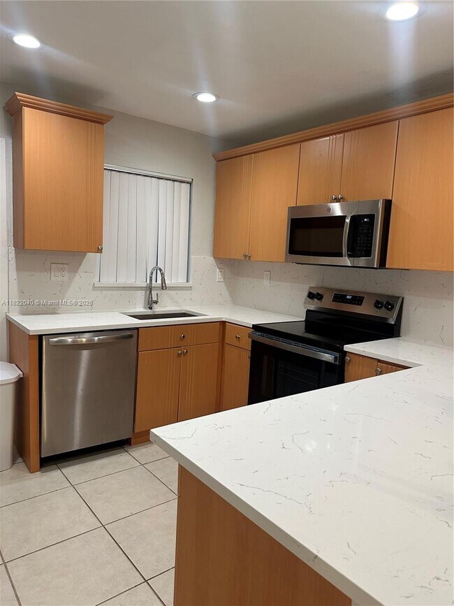 Foto del edificio - 8104 SW 82nd Pl