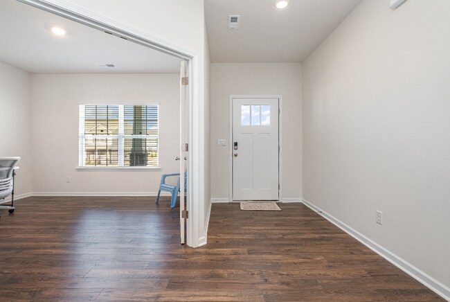 Foto del edificio - 10759 Adair Wds Dr