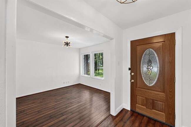 Foto del edificio - 1804 Stagecoach Trail