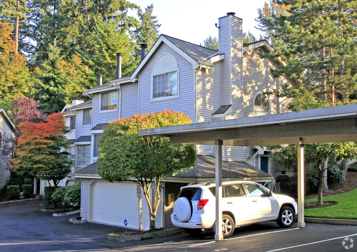 Larkspur Landing Apartments Bellevue, WA