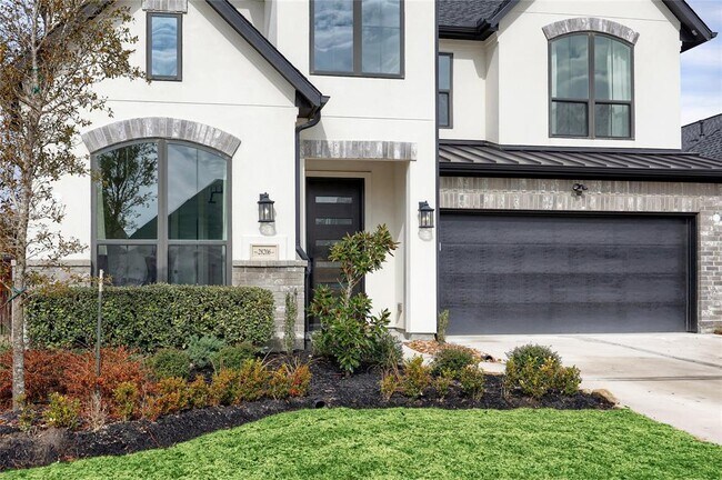 Building Photo - 28206 Clear Breeze Ct
