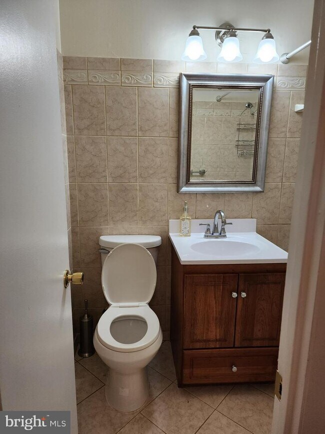 Foto del edificio - 3803 Swann Rd