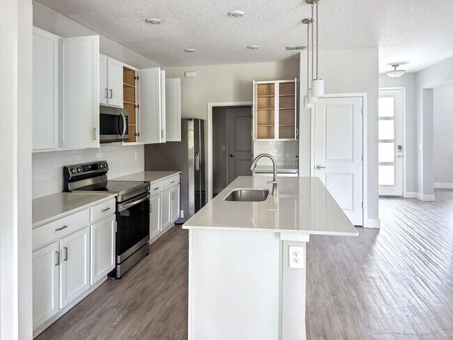 Foto del edificio - 2544 Alling Terrace