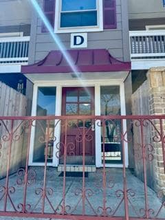 Foto del edificio - 2300 Nacogdoches Rd