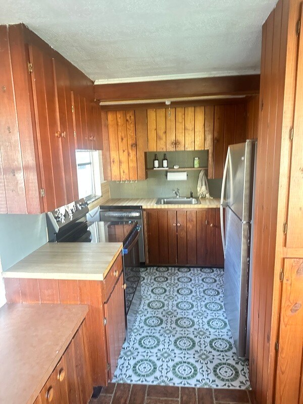 Photo - 3209 Albert St House