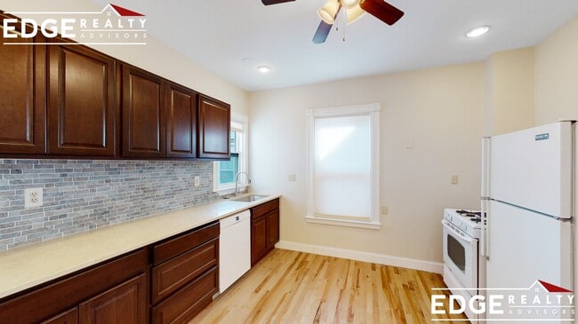 Photo - 45 Pratt St Apartment