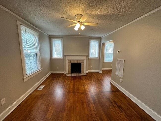 Building Photo - Burlington