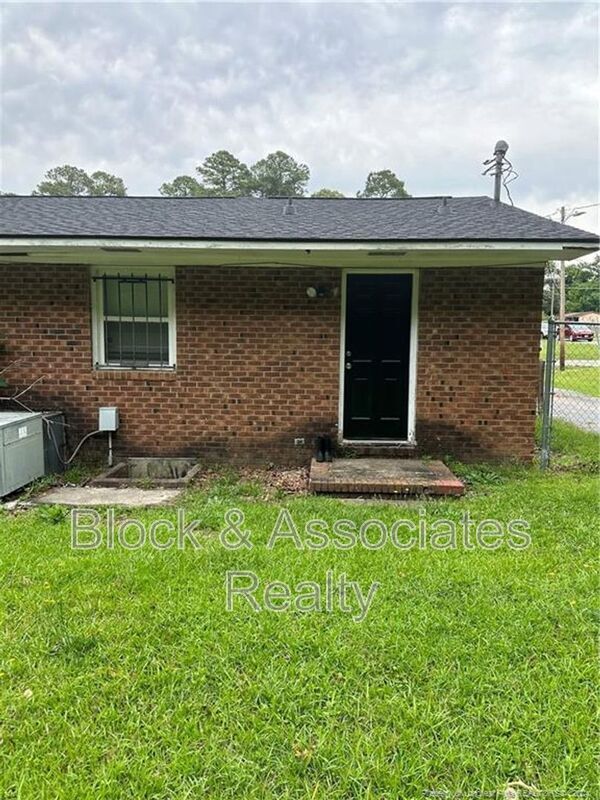 Building Photo - 4953 Fieldcrest Drive