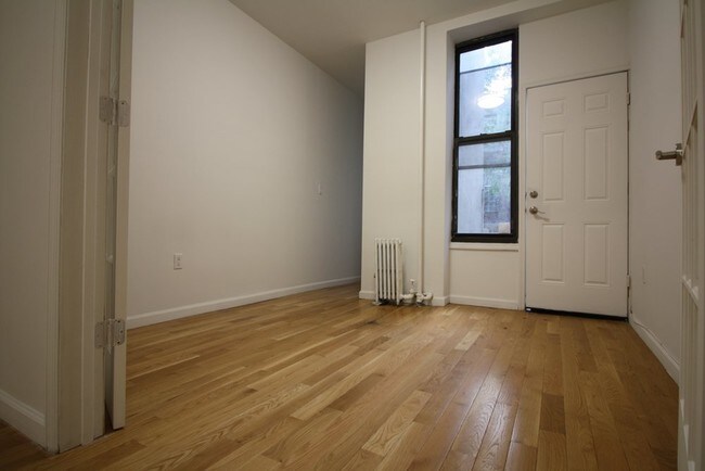 Foto del edificio - 1022 47th Rd