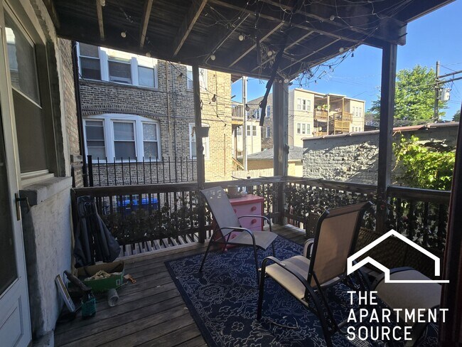 Foto del edificio - 2515 W Sunnyside Ave