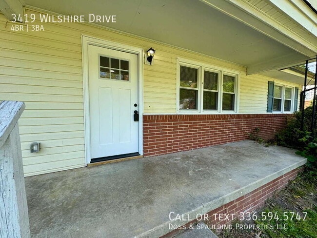 Building Photo - 3419 Wilshire Dr