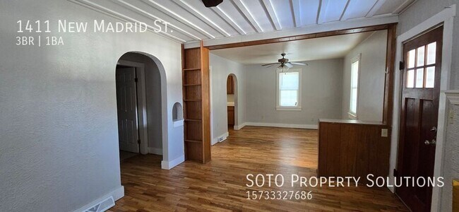 Foto del edificio - 3BD/1BA Pet friendly home near SEMO