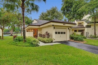Building Photo - 465 NW 95th Ave