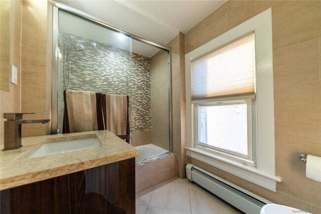 Building Photo - 36 Althouse Ave