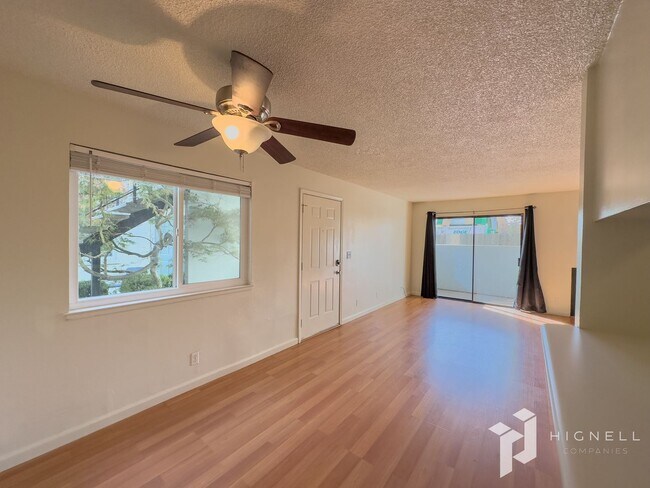 Building Photo - MOVE IN SPECIAL!!! HALF OFF FIRST MONTH'S ...