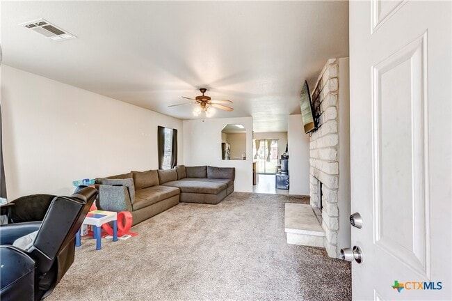 Foto del edificio - 3413 Traverse Dr