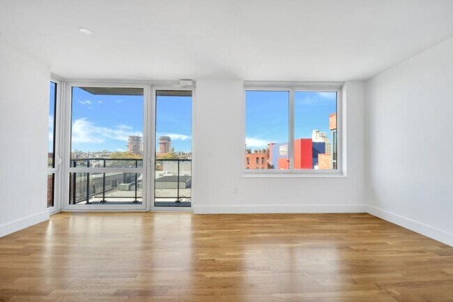 Foto del edificio - 2 bedroom in Brooklyn NY 11217