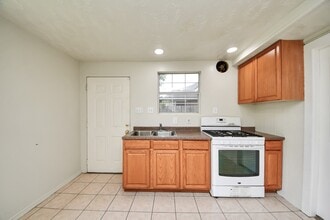 Building Photo - 4235 Custer Creek Dr