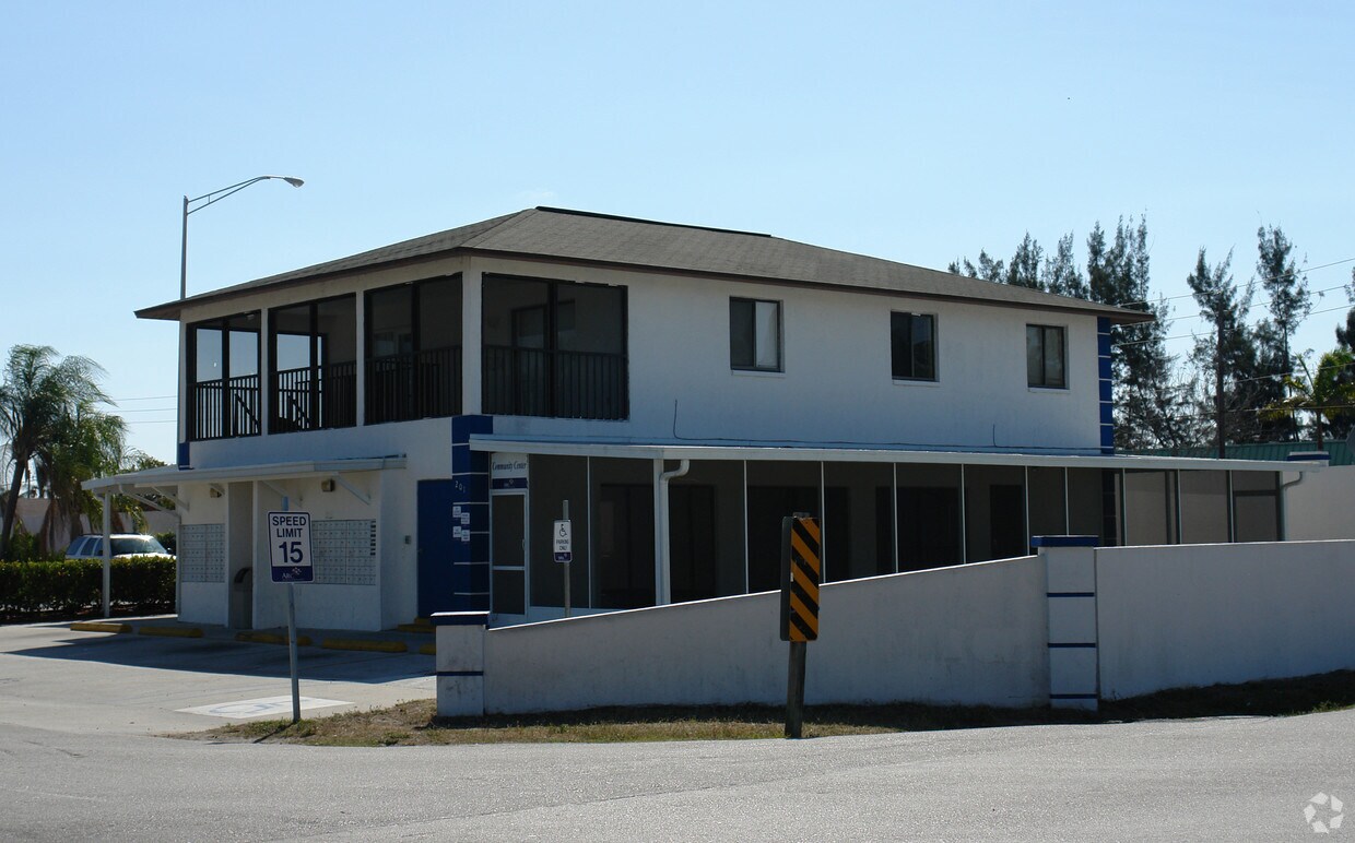 Primary Photo - Southwind Village
