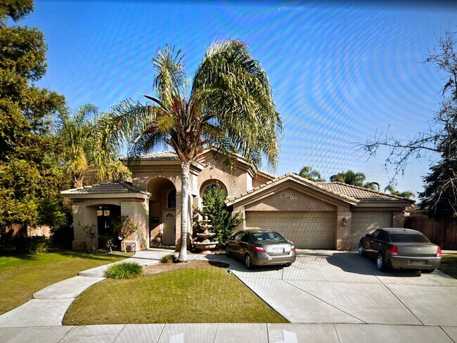 Building Photo - 504 Tabor Way, - Beautiful Home in Village...