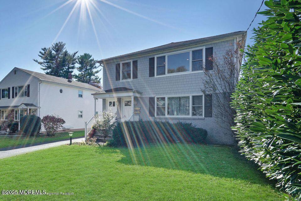 Primary Photo - 274 Spring St