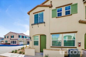 Building Photo - 24706 Amor Ct