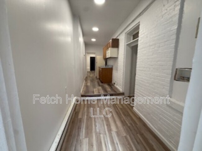 Foto del edificio - 347 S George St
