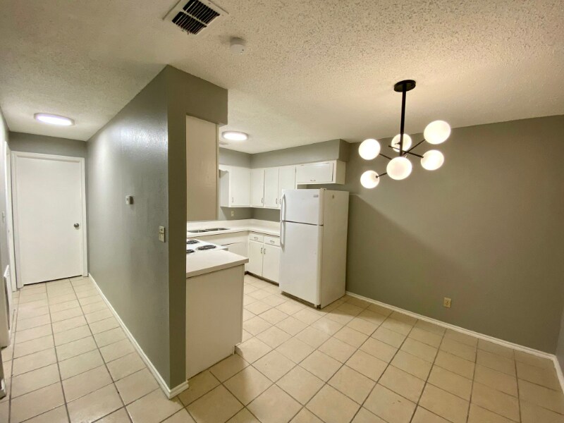 506 N McColl Rd, Edinburg, TX 78541 Condo for Rent in Edinburg, TX