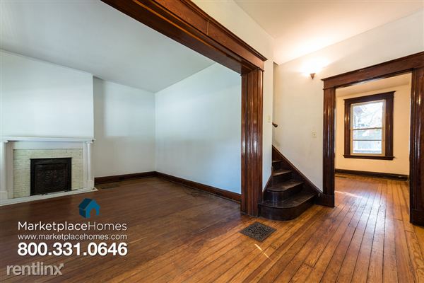 Building Photo - 1706 Woodburn Ave
