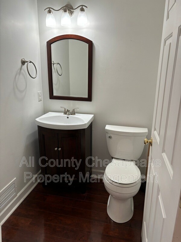 Building Photo - 205 High Meadow Terrace