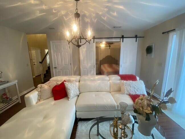 Building Photo - 4243 Little Osprey Dr