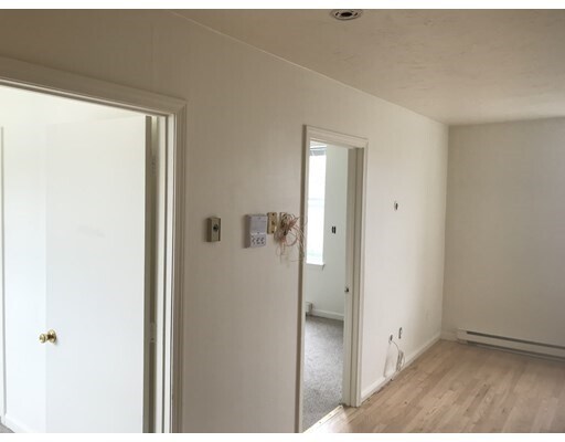 Building Photo - 168 Cottage St