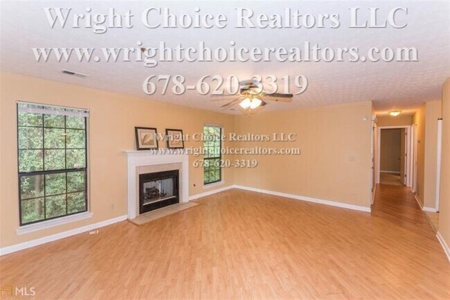 Building Photo - 707 Windchase Ln