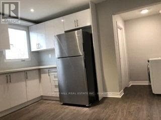 Building Photo - 4 St Clarens Ave